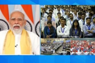 PM Narendra Modi speaks to youngsters