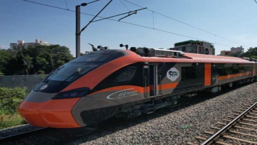vande-bharat-sleeper-varanasi-new-delhi-train-service