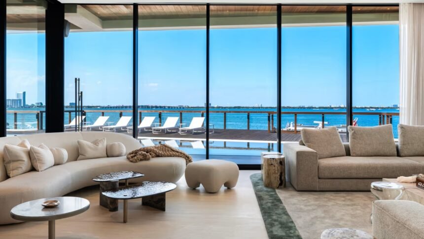 waterfront-mansion-sells-for-48-5-million-miami-venetian-islands