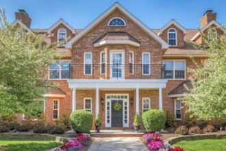 new-jersey-estate-goes-to-auction-hopewell-luxury-property