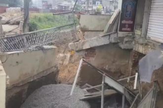 surat-bridge-construction-cave-in-simada-road